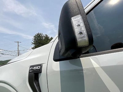 2023 Ford F-150 XLT 4WD SuperCrew 5.5' Box