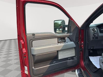 2014 Ford F-150 4WD SuperCrew 5-1/2 Ft Box XLT
