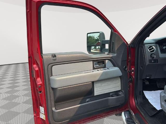2014 Ford F-150 4WD SuperCrew 5-1/2 Ft Box XLT