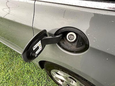 2023 Chrysler Pacifica Limited FWD