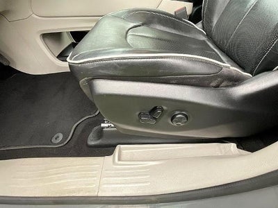 2023 Chrysler Pacifica Limited FWD