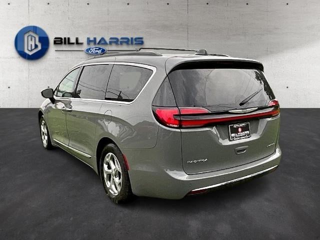 2023 Chrysler Pacifica Limited FWD