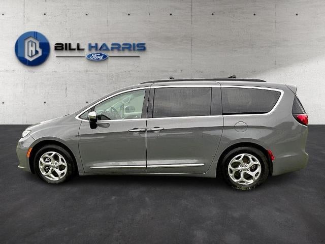 2023 Chrysler Pacifica Limited FWD