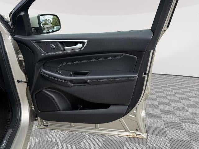 2017 Ford Edge Titanium - Photo 18