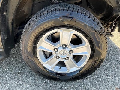 2019 Toyota Tundra 4WD 4WD SR5 CrewMax 5.5' Bed 5.7L (SE)