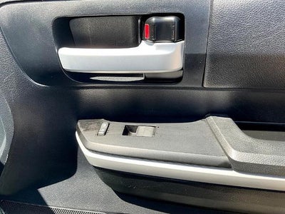 2019 Toyota Tundra 4WD 4WD SR5 CrewMax 5.5' Bed 5.7L (SE)