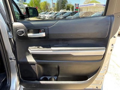 2019 Toyota Tundra 4WD 4WD SR5 CrewMax 5.5' Bed 5.7L (SE)