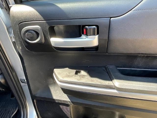 2019 Toyota Tundra 4WD 4WD SR5 CrewMax 5.5' Bed 5.7L (SE)