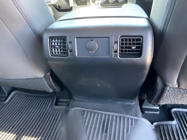 2019 Toyota Tundra 4WD 4WD SR5 CrewMax 5.5' Bed 5.7L (SE)