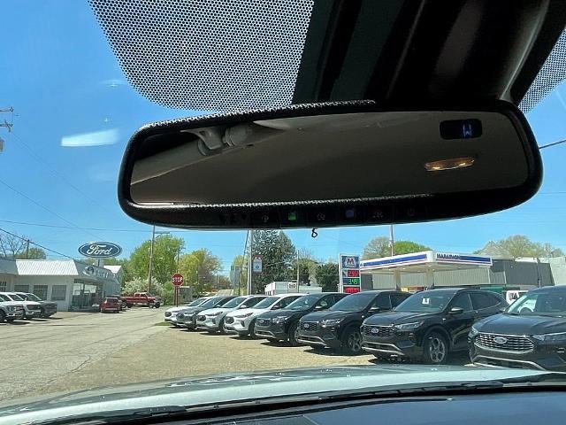 2019 Toyota Tundra 4WD 4WD SR5 CrewMax 5.5' Bed 5.7L (SE)