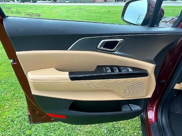 2024 Kia Carnival LX FWD w/Seat Pkg