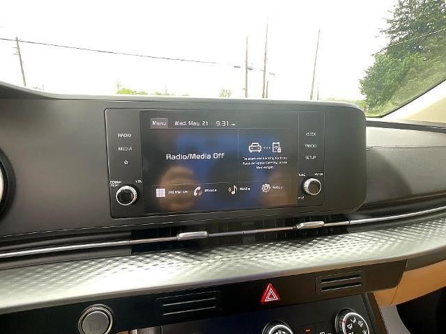 2024 Kia Carnival LX FWD w/Seat Pkg