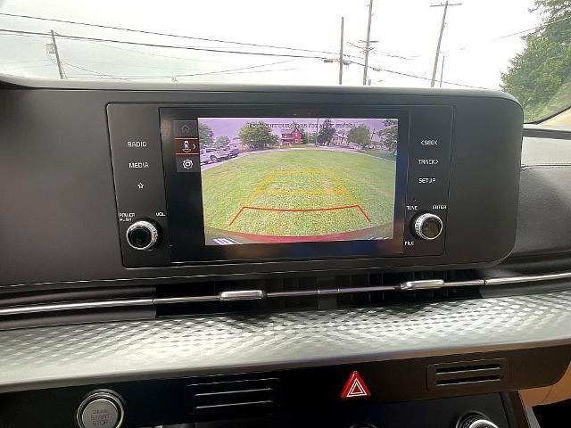 2024 Kia Carnival LX FWD w/Seat Pkg